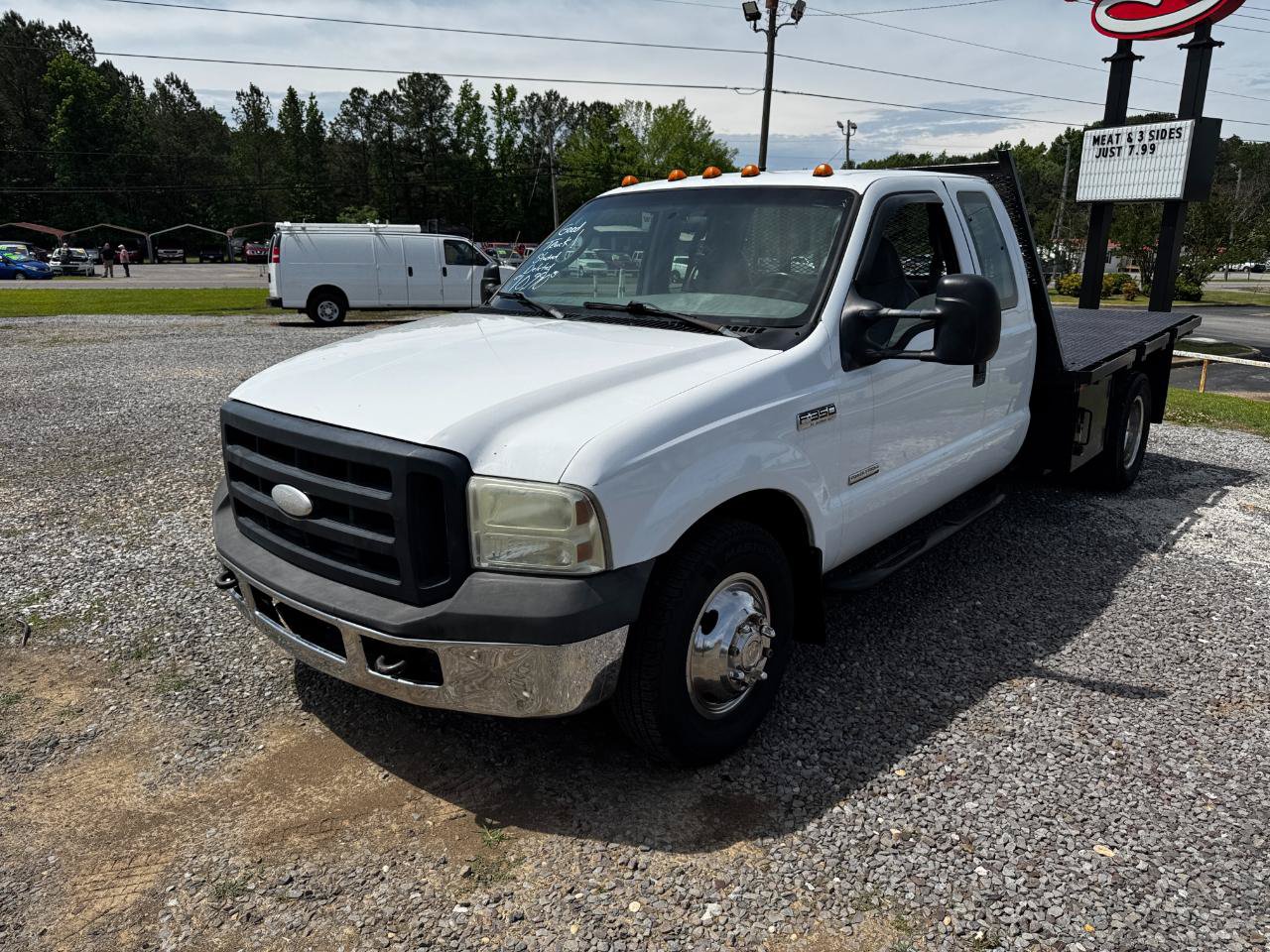 Used 2006 Ford F350 XL RWD image 5
