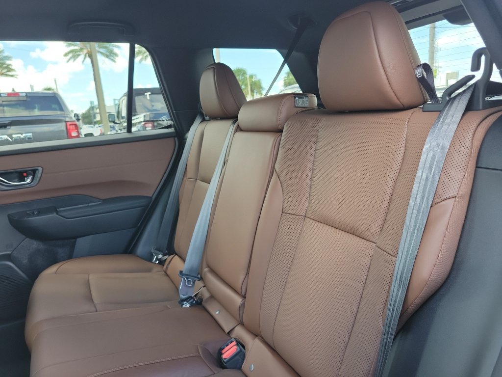 New 2026 Subaru Outback Touring AWD/4WD image 8
