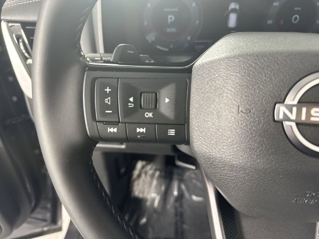 Used 2026 Nissan Rogue SL AWD/4WD image 12