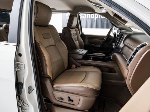 Used 2020 RAM 3500 Limited image 40