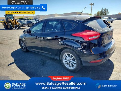 Used 2017 Ford Focus SE FWD image 3