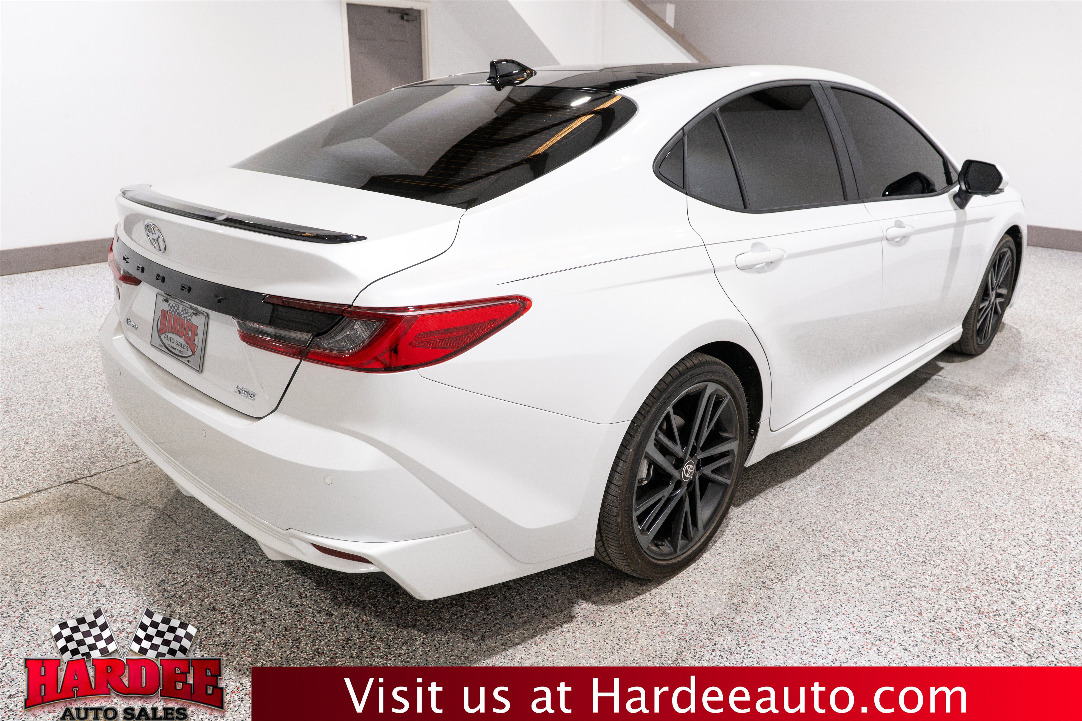 Used 2025 Toyota Camry XSE w/ Premium Plus Package FWD image 5