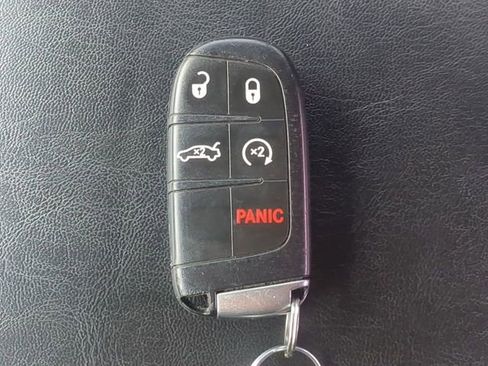 Used 2020 Chrysler 300 S image 35