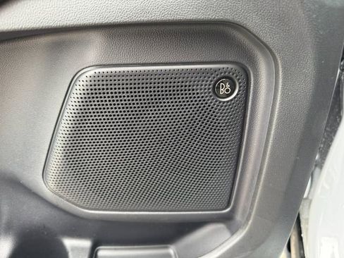 Used 2026 Ford Escape SE w/ PHEV Premium Package image 19