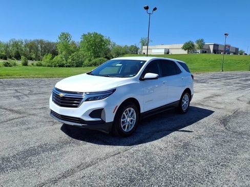Used 2023 Chevrolet Equinox LT FWD image 34