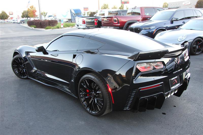 Used 2018 Chevrolet Corvette Z06 RWD image 7