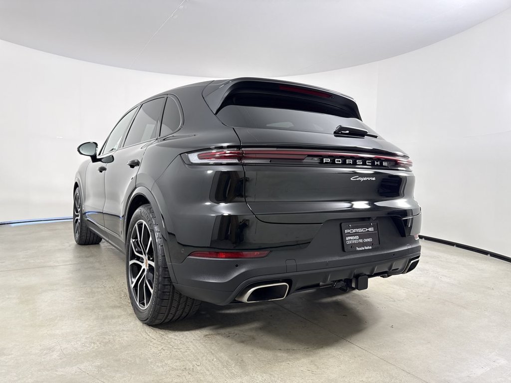Certified 2026 Porsche Cayenne AWD/4WD image 19