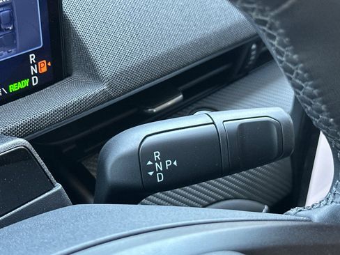 Used 2025 Ford Mustang Mach-E Select w/ Comfort Package Lite RWD image 21