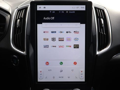 Used 2023 Ford Edge ST image 15