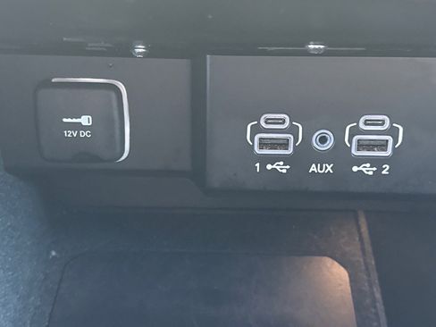 Used 2024 Jeep Wagoneer Series II image 14