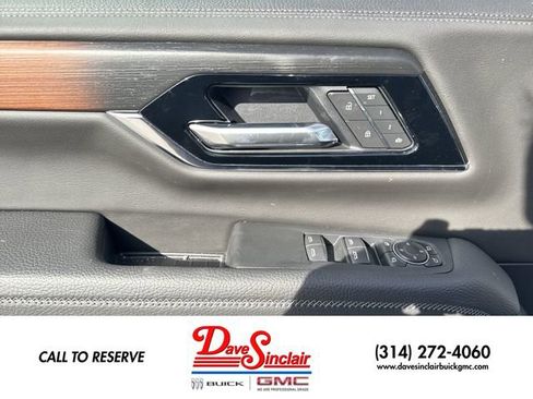 New 2026 GMC Yukon Denali w/ Sun & Power Step Package AWD/4WD image 13