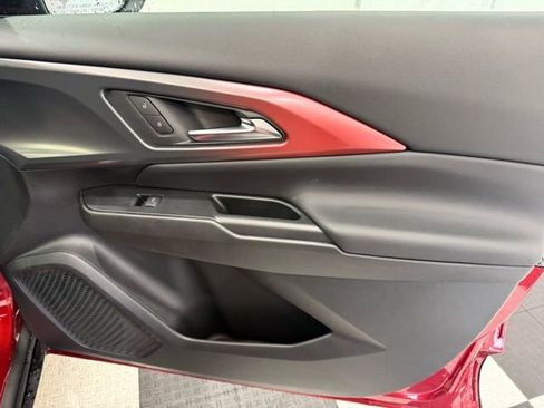 New 2026 Chevrolet Equinox EV RS image 23