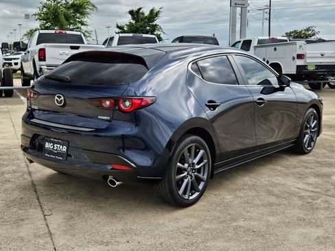 Used 2024 MAZDA MAZDA3 s FWD image 3