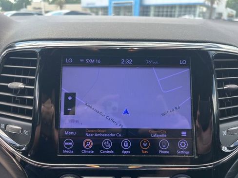 Used 2020 Jeep Grand Cherokee Laredo w/ Laredo X Package RWD image 22