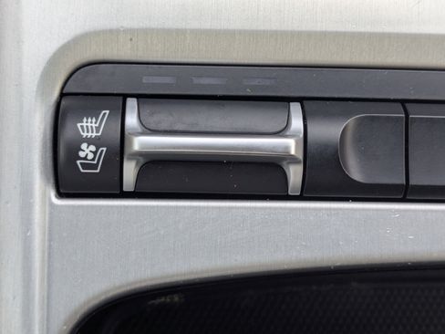 Used 2020 Kia Stinger GT1 image 28