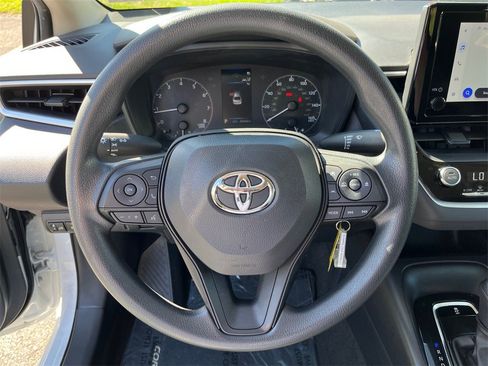 Certified 2023 Toyota Corolla LE image 14