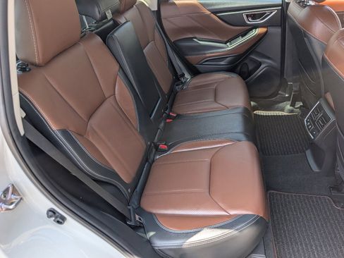 Used 2023 Subaru Forester Touring AWD/4WD image 5