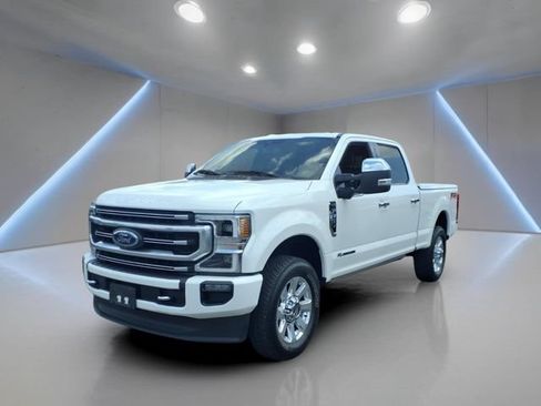 Used 2020 Ford F350 Platinum w/ FX4 Off-Road Package AWD/4WD image 9