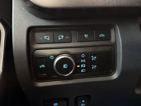 Used 2024 Ford F350 Platinum image 41