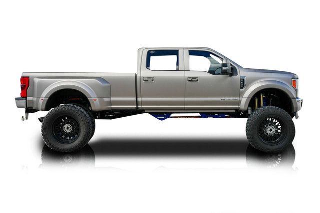 Used 2017 Ford F450 King Ranch w/ King Ranch Ultimate Package AWD/4WD image 2