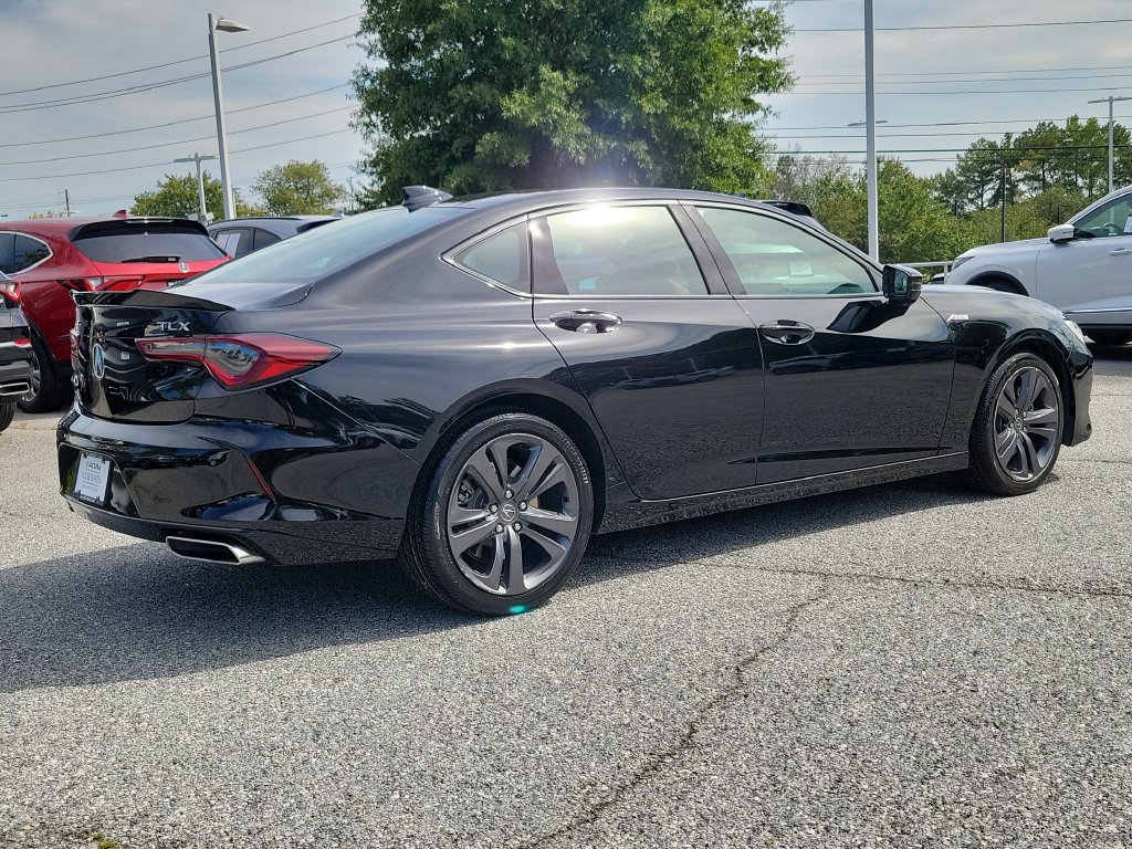 Used 2023 Acura TLX w/ A-SPEC Package FWD image 5
