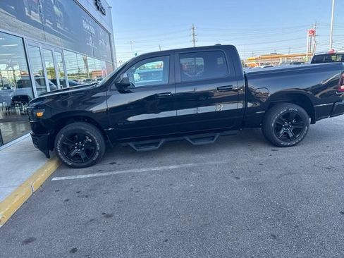 Used 2024 RAM 1500 Big Horn AWD/4WD image 7
