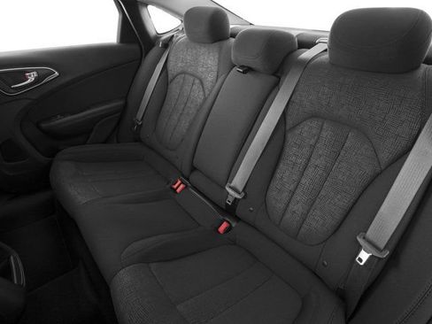 Used 2016 Chrysler 200 Limited Platinum w/ Comfort & Convenience Group image 17