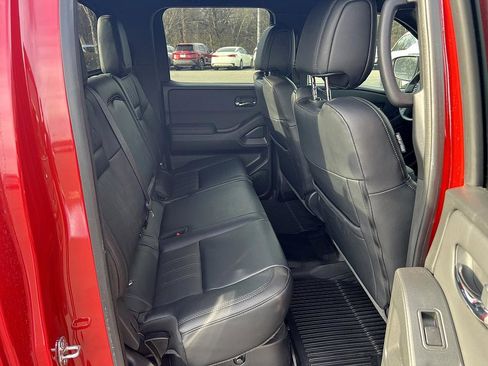 Certified 2022 Nissan Frontier PRO-4X w/ Pro-4X Premium Package image 22