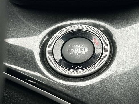 Used 2023 Jeep Grand Cherokee Altitude image 23