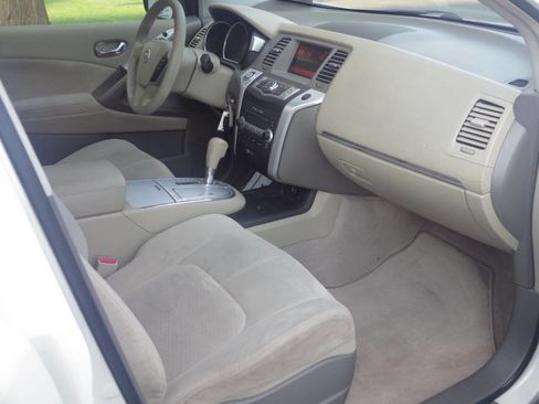Used 2009 Nissan Murano S w/ Convenience Pkg image 16