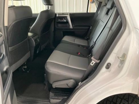 Used 2024 Toyota 4Runner SR5 Premium w/ Moonroof Package AWD/4WD image 18