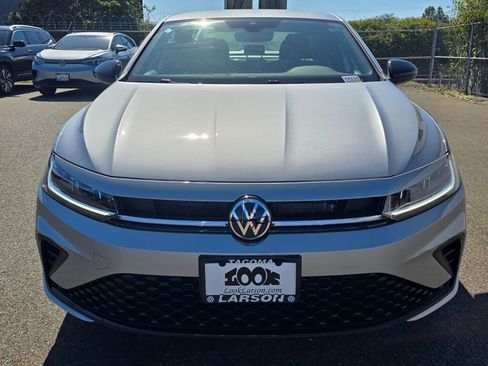 New 2025 Volkswagen Jetta Sport image 9