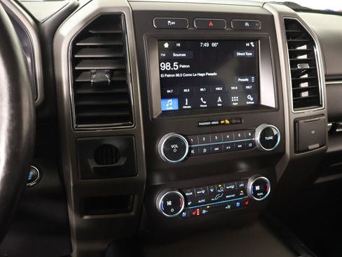 Used 2019 Ford Expedition Max XLT w/ Equipment Group 202A image 5