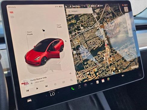 Used 2023 Tesla Model 3 Standard Range RWD image 15