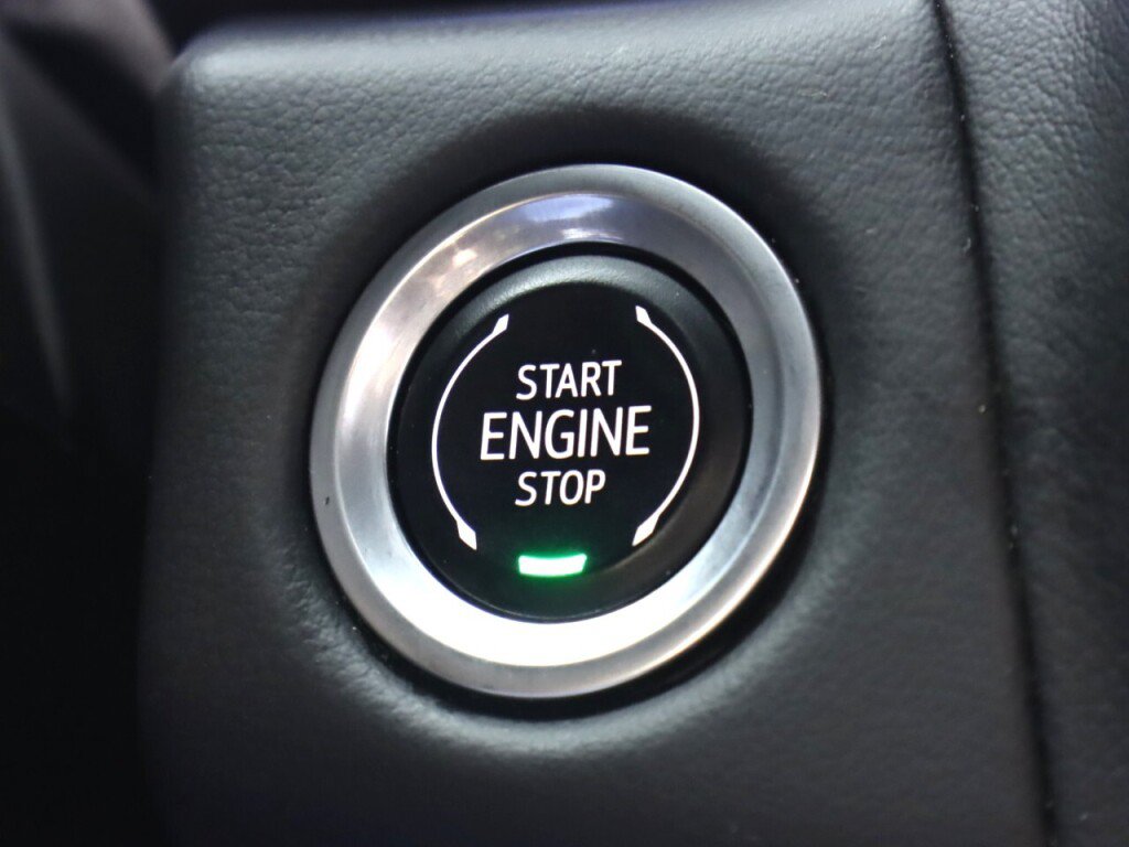 Used 2024 Chevrolet Suburban LT AWD/4WD image 27