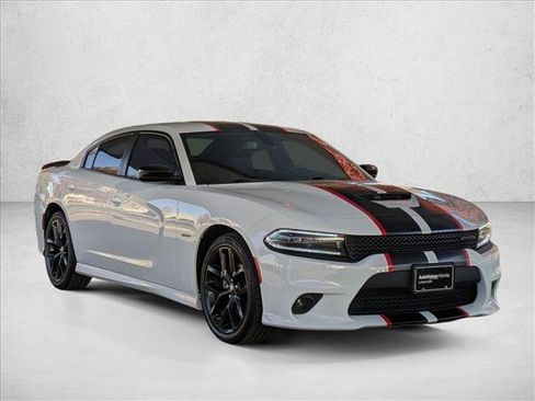 Used 2022 Dodge Charger R/T w/ Blacktop Package image 3