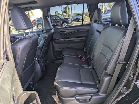 Used 2021 Honda Passport Elite image 14