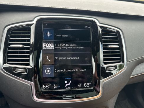 Used 2021 Volvo XC90 T8 Inscription w/ Advanced Package AWD/4WD image 19