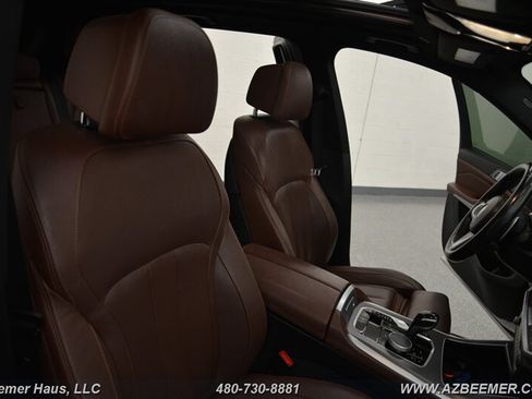 Used 2019 BMW X5 xDrive40i w/ M Sport Package AWD/4WD image 25