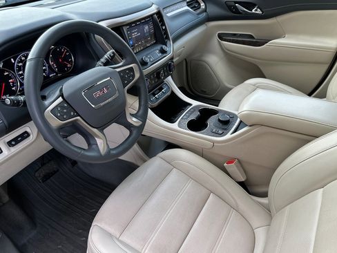 Certified 2023 GMC Acadia Denali w/ Denali Technology Package image 10