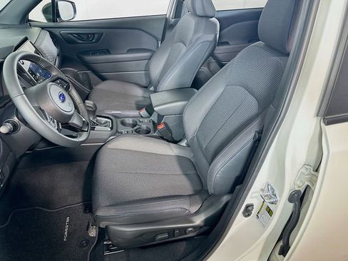 Used 2025 Subaru Forester Premium AWD/4WD image 15