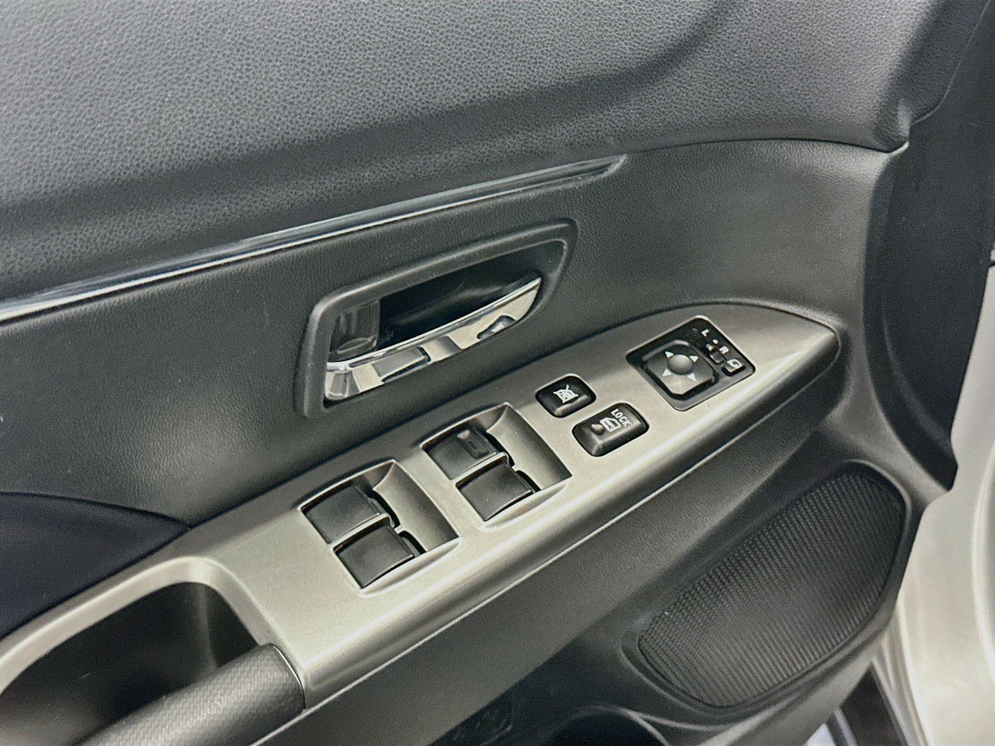 Used 2024 Mitsubishi Outlander Sport AWD image 15