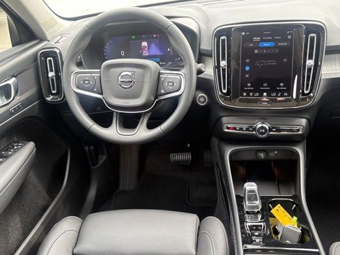 New 2026 Volvo XC40 B5 Plus w/ Protection Package Premier image 11