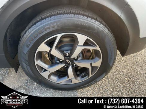 Used 2020 Kia Sportage LX FWD image 25