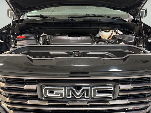 Used 2023 GMC Sierra 1500 AT4X AWD/4WD image 17