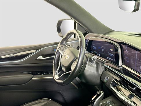 Used 2023 Cadillac Escalade Sport image 32