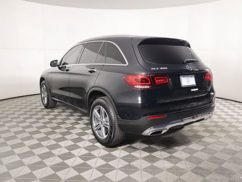 Used 2022 Mercedes-Benz GLC 300 image 7