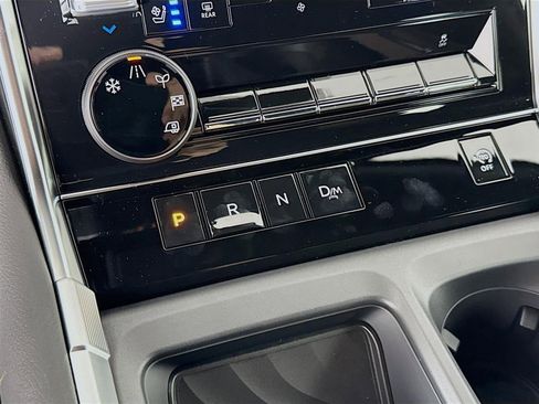 New 2026 Nissan Armada Platinum image 19