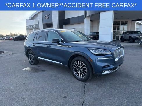 Used 2020 Lincoln Aviator Reserve w/ Equipment Group 201A image 2