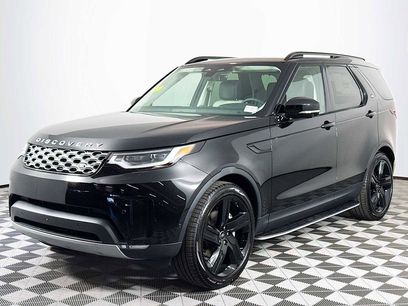 New 2025 Land Rover Discovery S